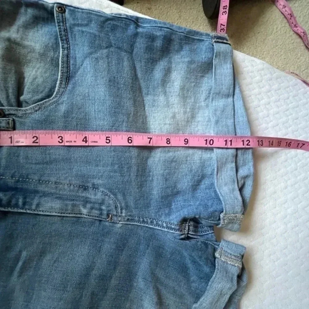 Soho Denim Jean Shorts-Denim Blue-Size 8